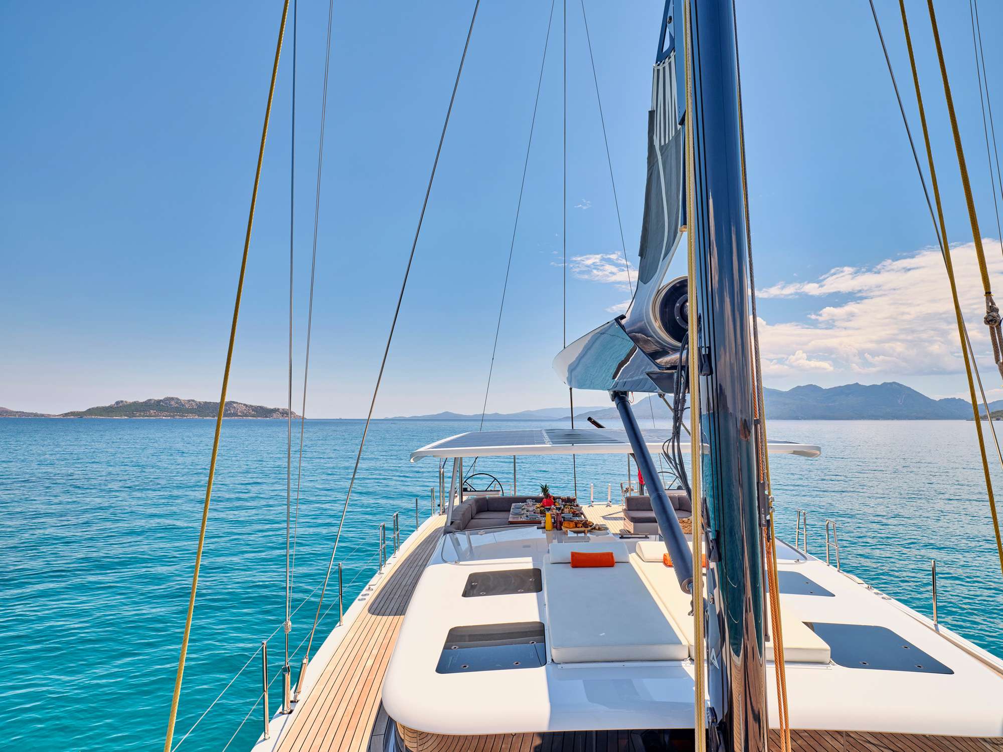 NADAMAS
