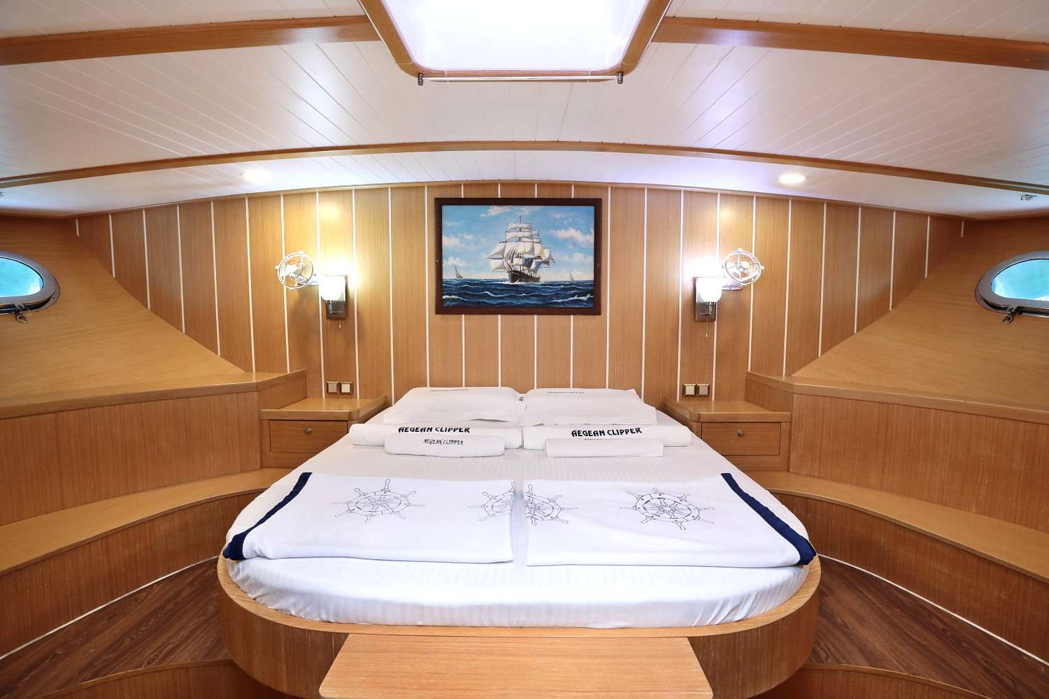 AEGEAN CLIPPER