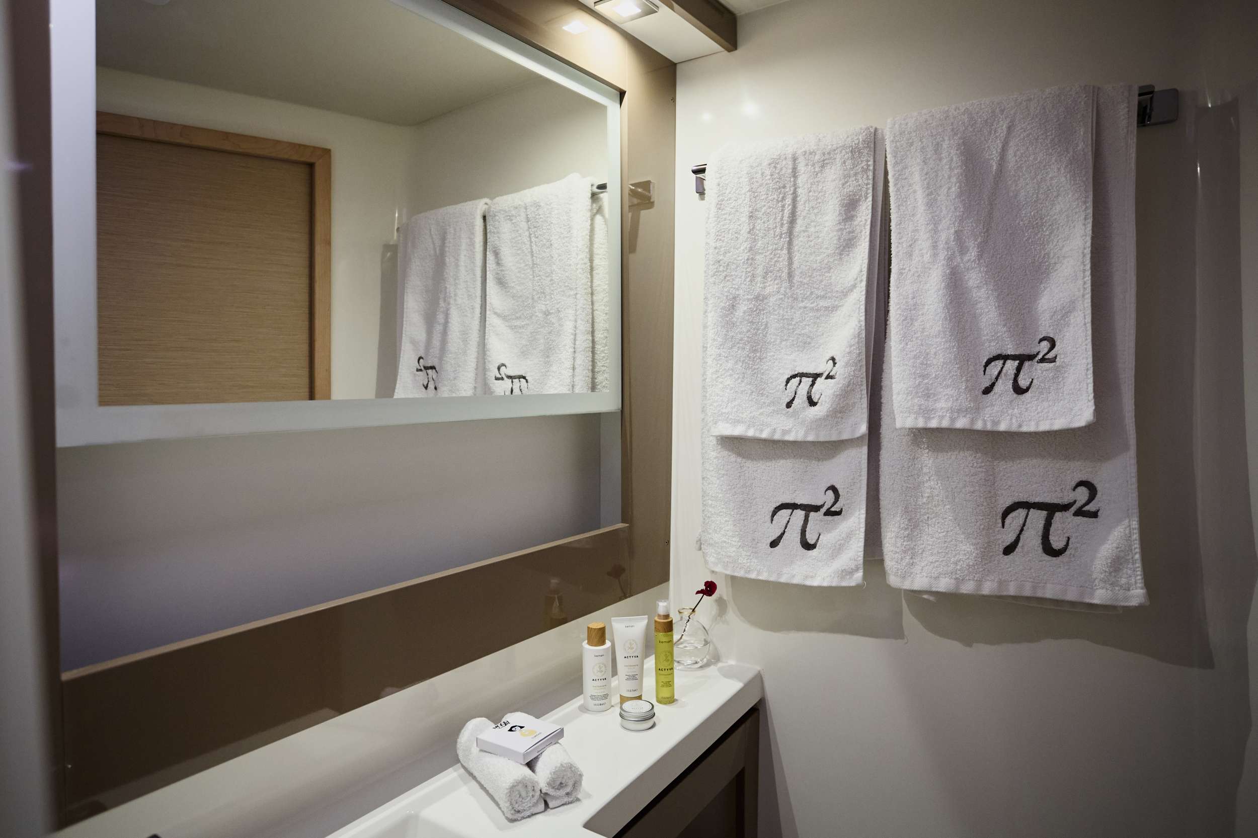 PI 2