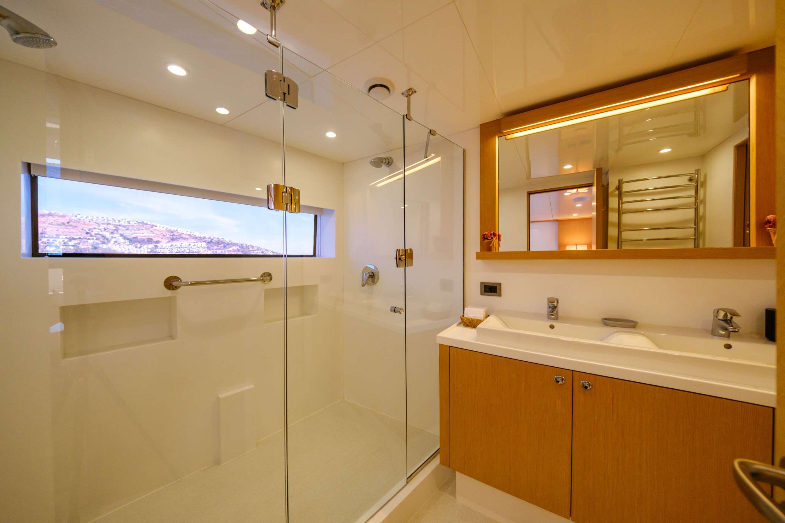 OTTAWA IV